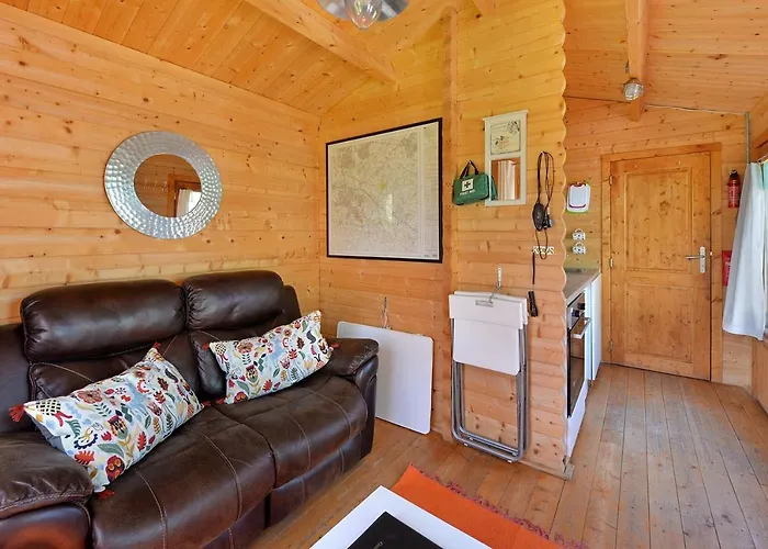 The Cabin With Hot Tub